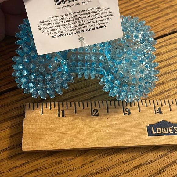 Double wall feeding bowl and two small squeaky bones bundle - Picture 2 of 8